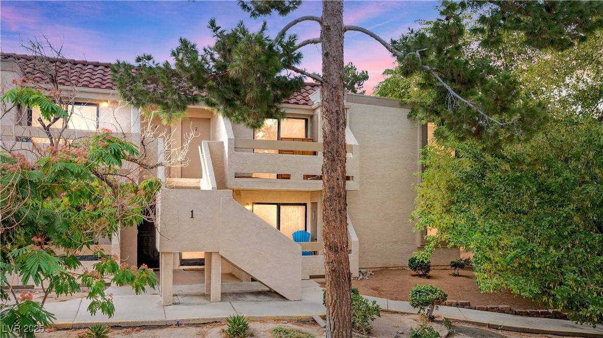 Laughlin, NV 89029,3740 Desert Marina DR #2