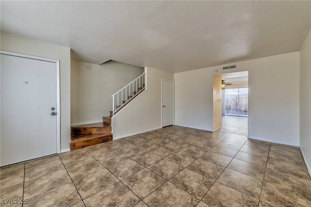 Las Vegas, NV 89119,1234 E Hacienda AVE #c