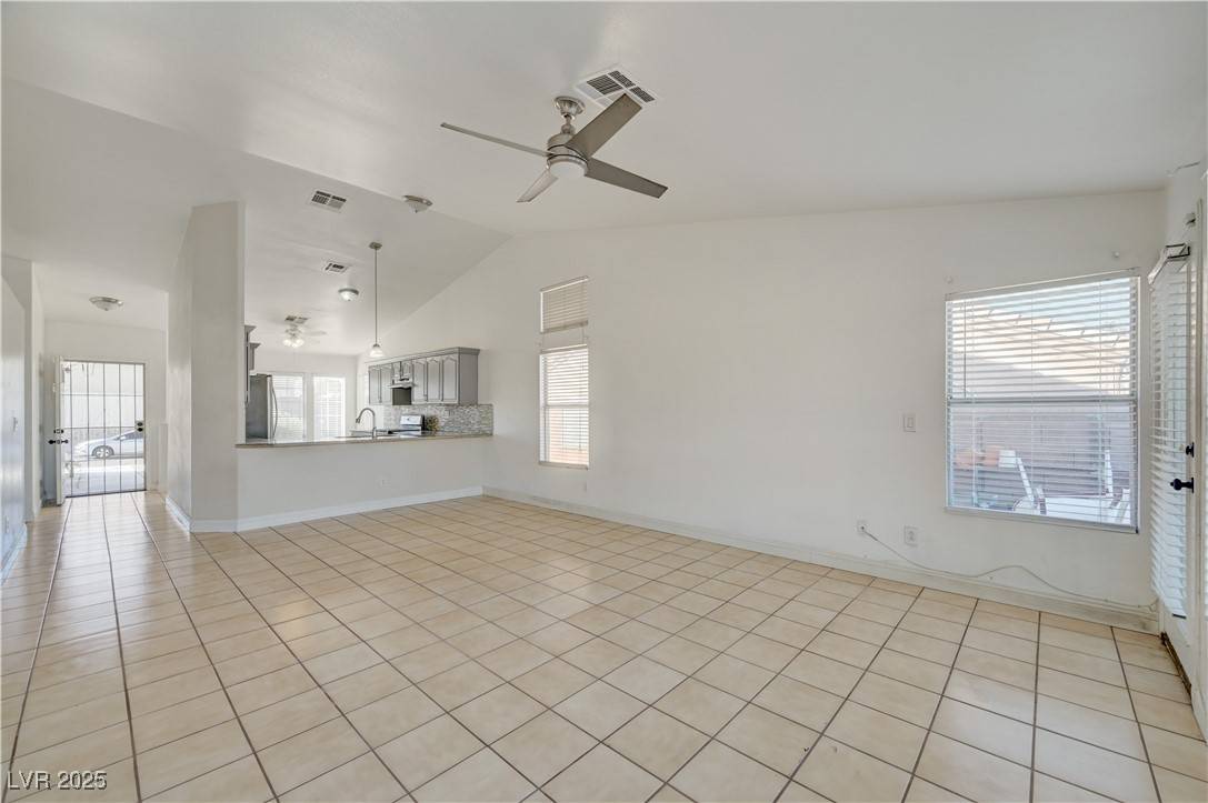 North Las Vegas, NV 89032,3640 Brentcove DR