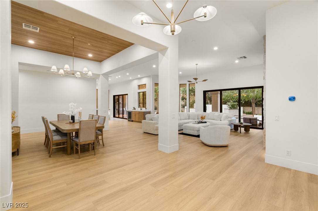 Henderson, NV 89052,32 HASSAYAMPA TRL