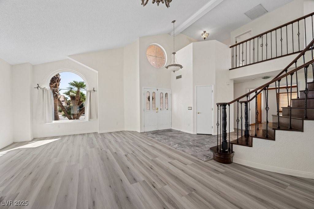 Las Vegas, NV 89128,8420 Haven Brook CT