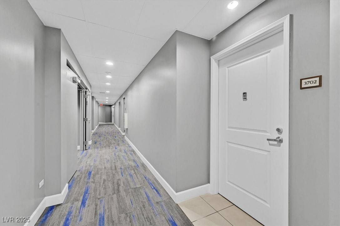 Las Vegas, NV 89102,200 W SAHARA AVE #3702