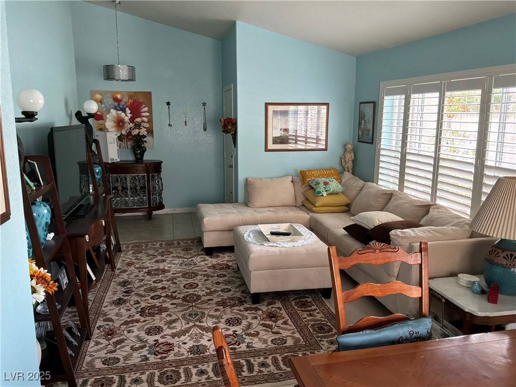 Las Vegas, NV 89129,7801 Safari LN