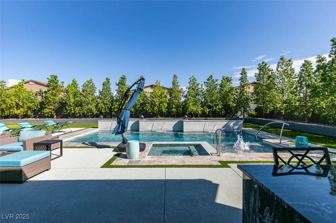 Las Vegas, NV 89113,7638 Mount Spokane CT