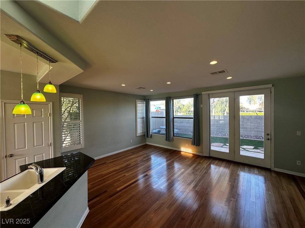 Las Vegas, NV 89113,Address not disclosed