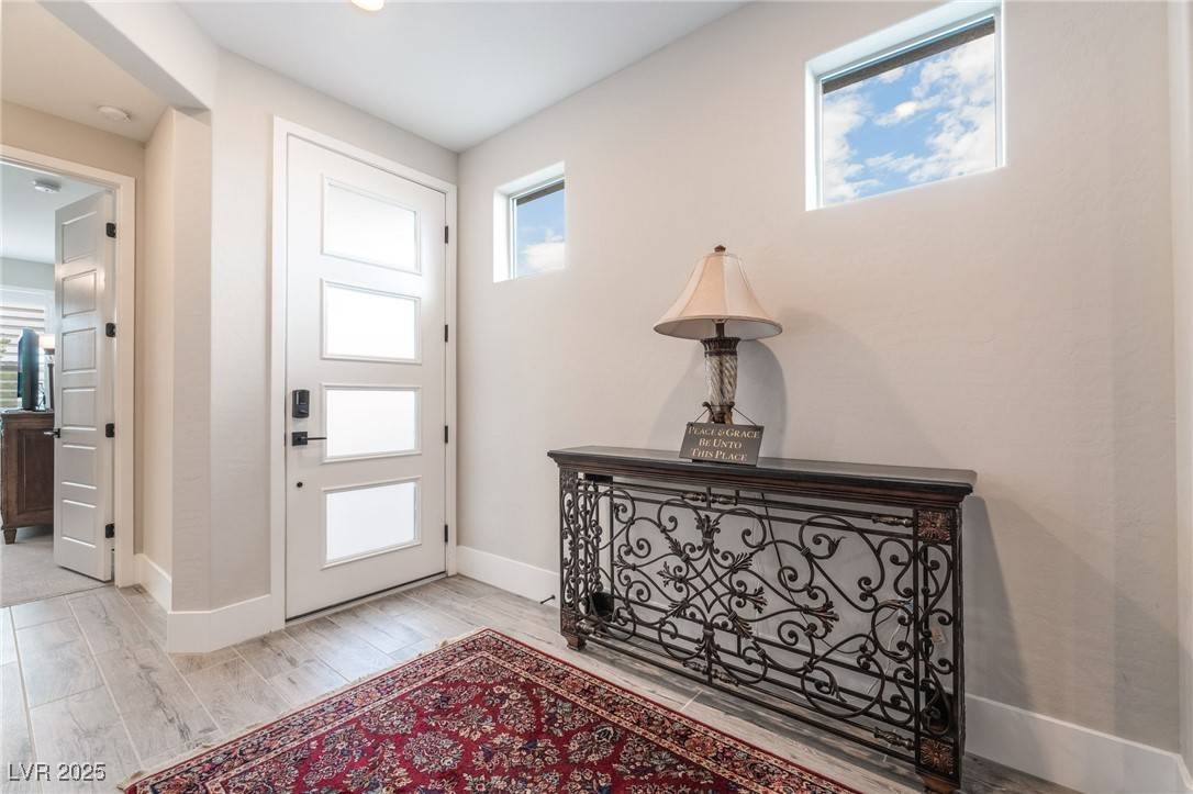 Las Vegas, NV 89143,9553 Jadeite LN