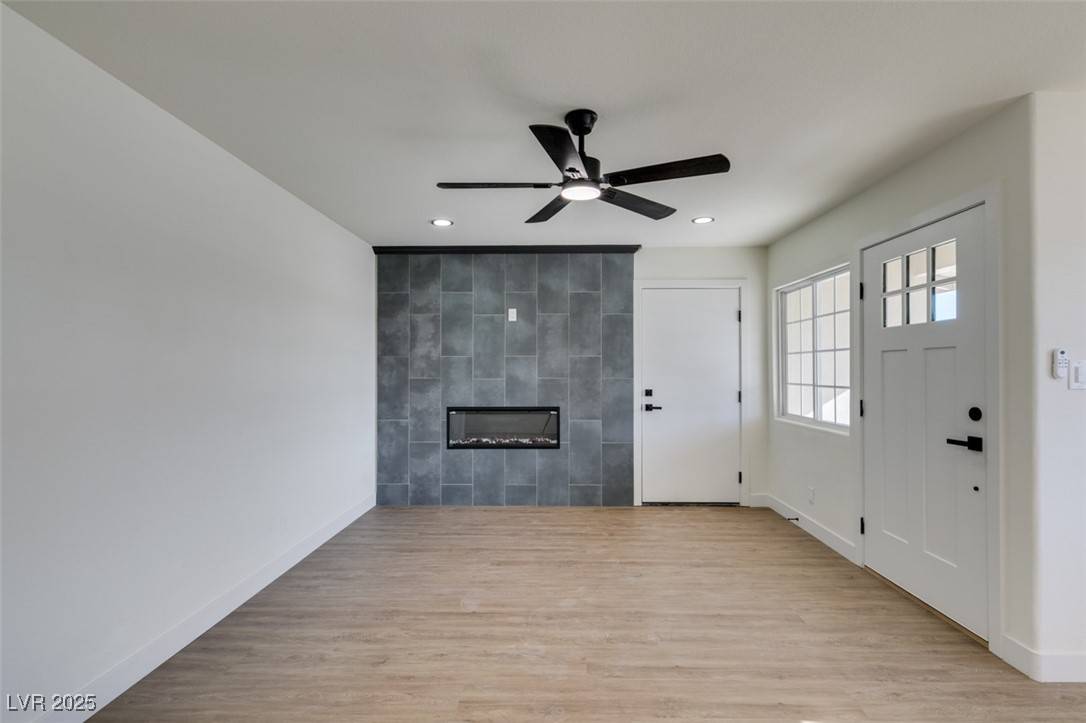 Las Vegas, NV 89146,5128 Mountain View DR