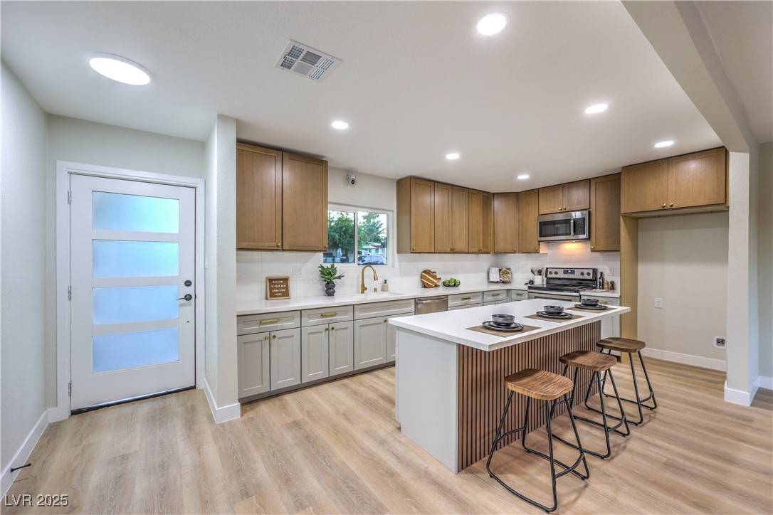 Las Vegas, NV 89104,1821 Franklin AVE