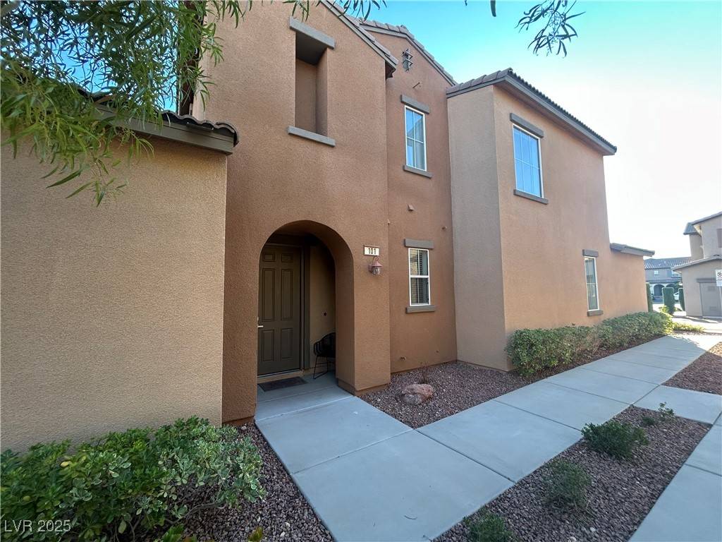 Las Vegas, NV 89135,11488 BELMONT LAKE DR #101