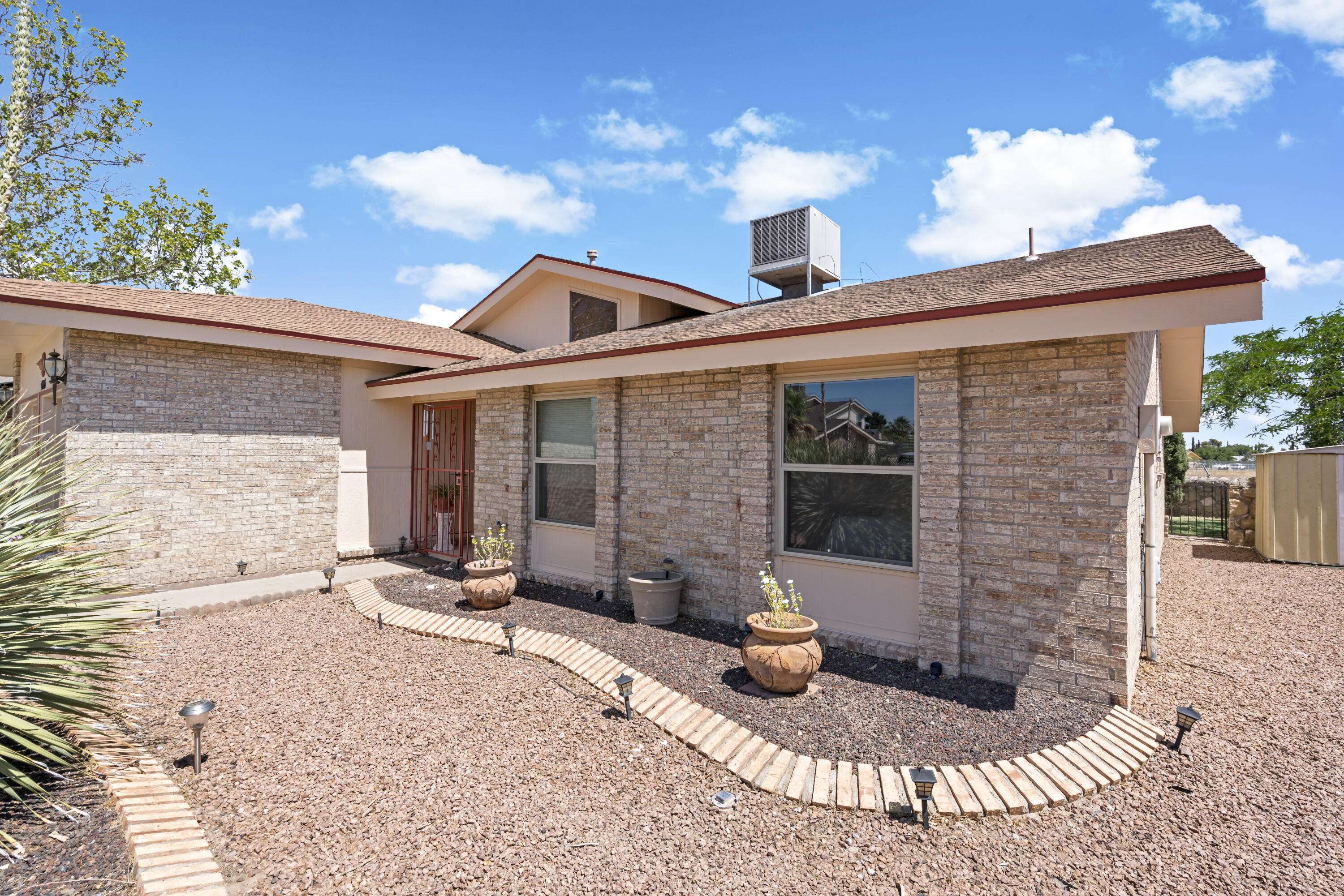 El Paso, TX 79924,4805 Maureen CIR