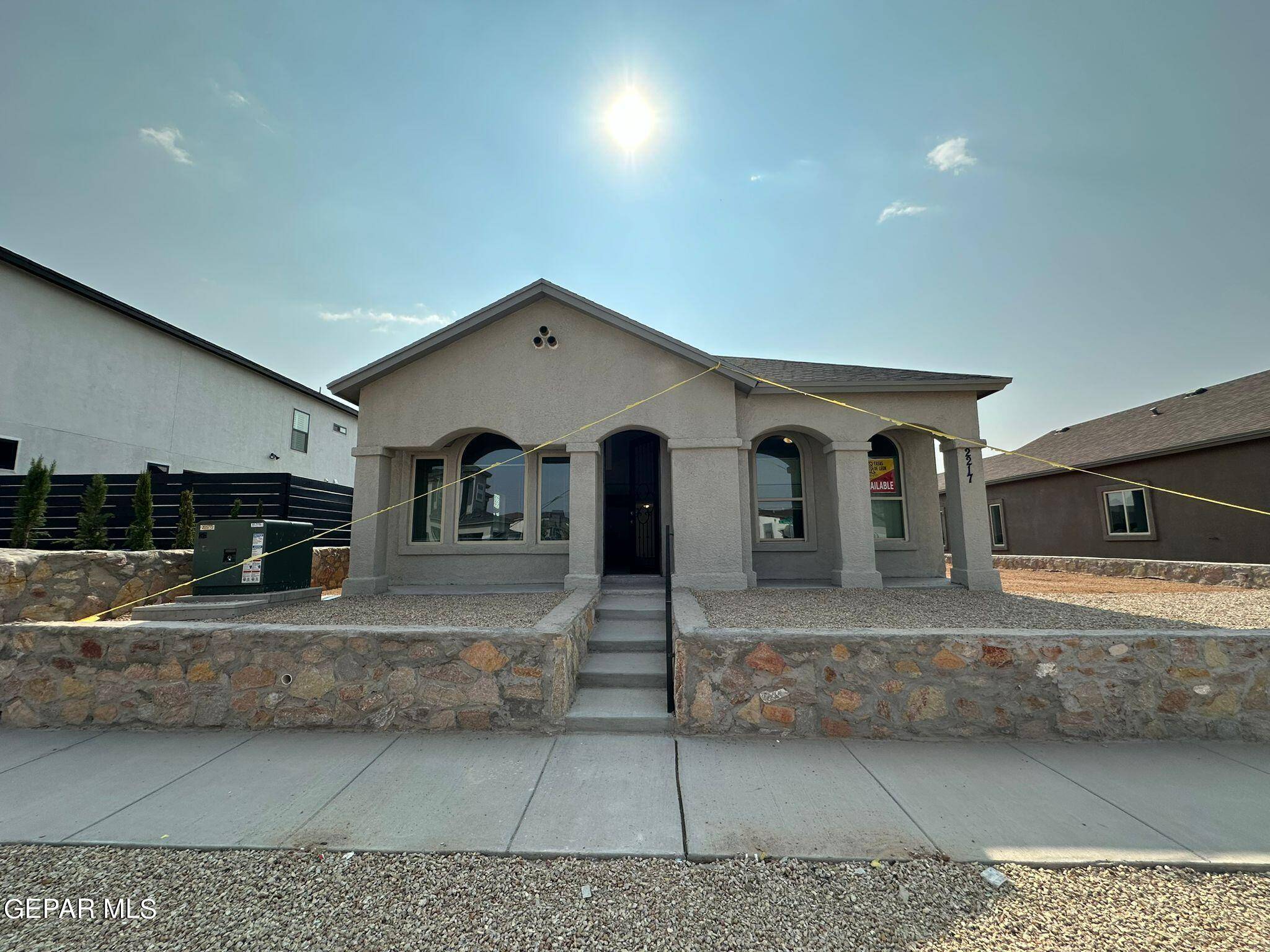 El Paso, TX 79938,2217 Tony Harper ST