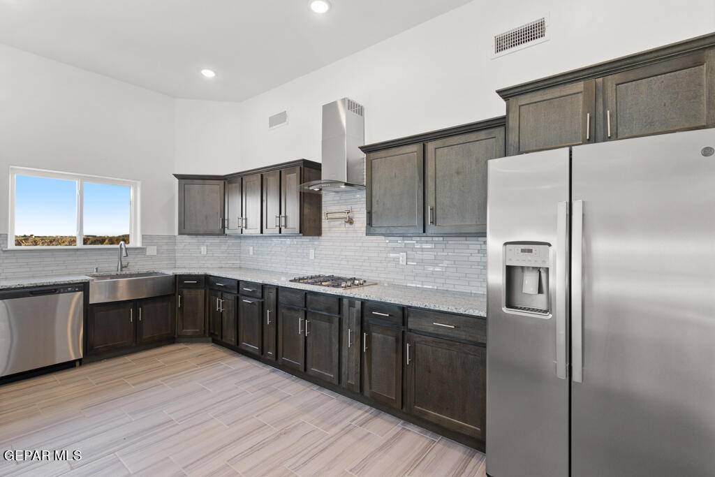El Paso, TX 79938,3645 Bob Snead ST