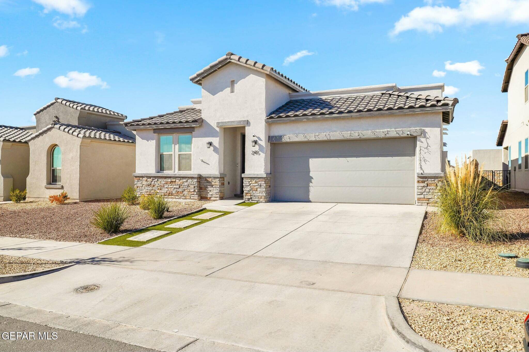 El Paso, TX 79928,245 FARNBOROUGH ST