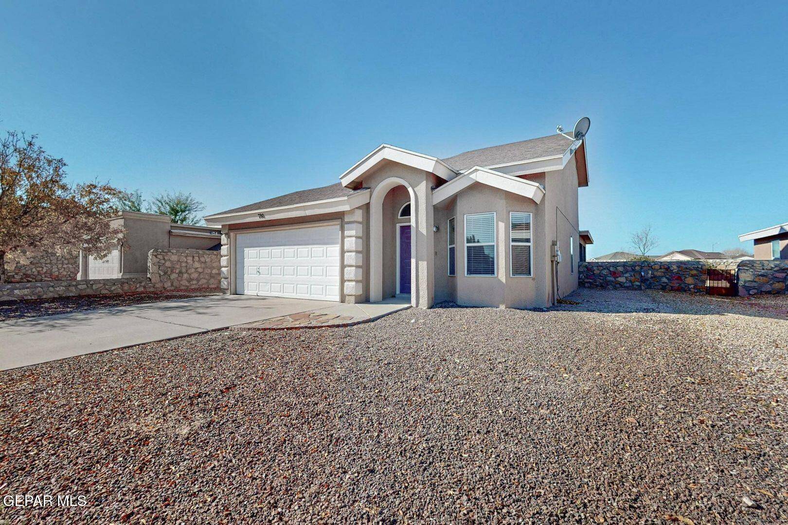 Horizon City, TX 79928,780 DESERT SPRING DR