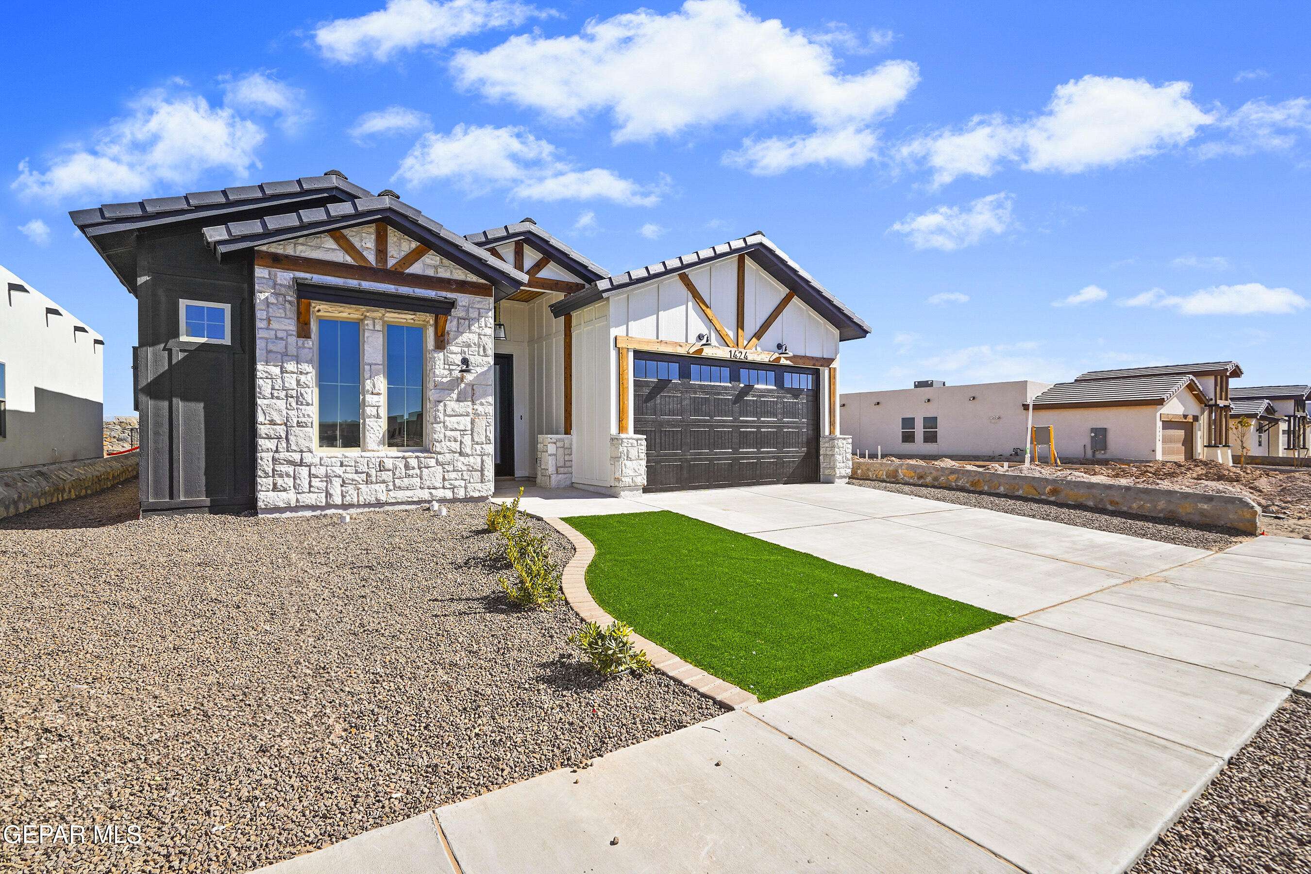 El Paso, TX 79928,12765 Persistence AVE