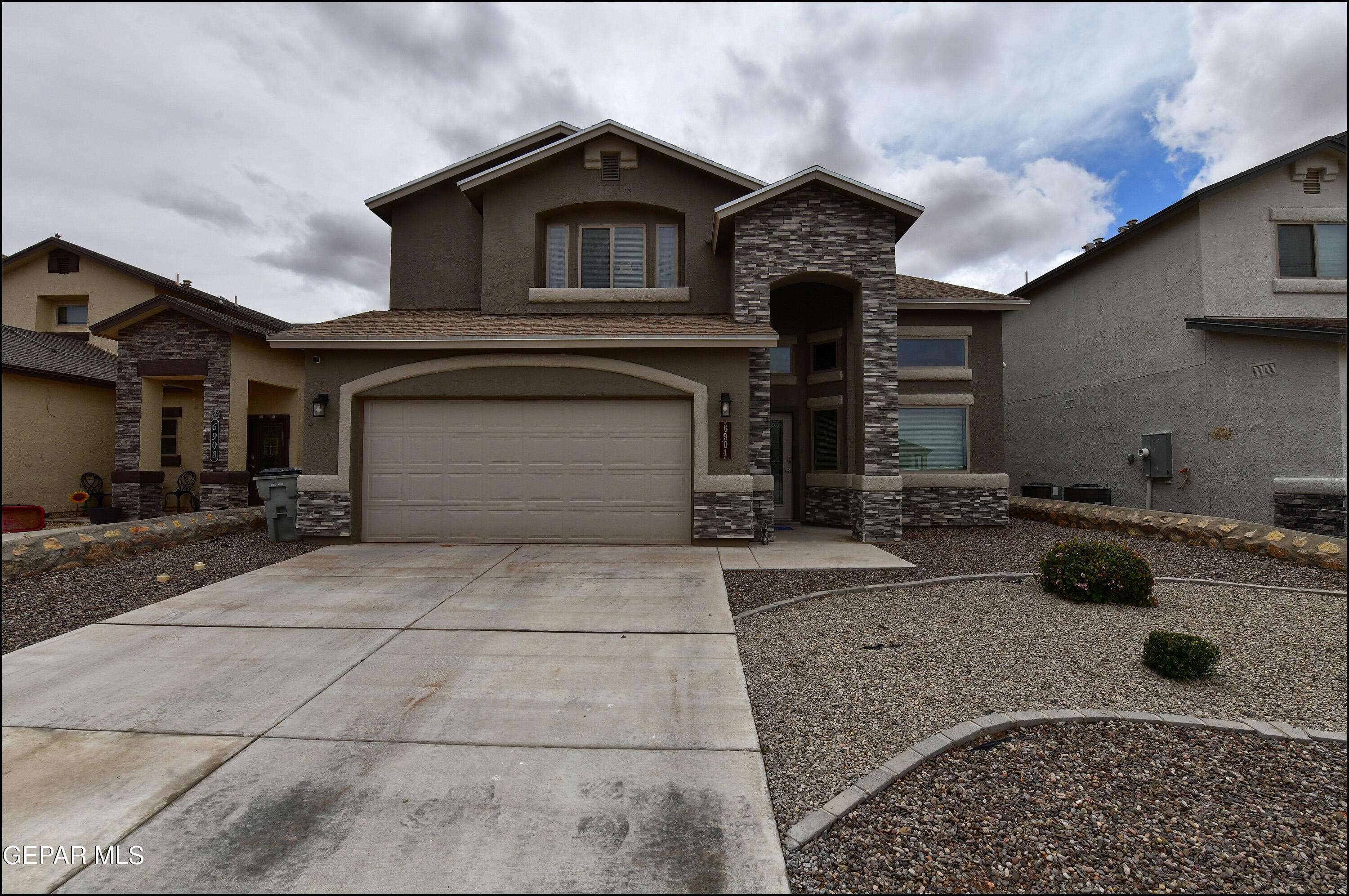 El Paso, TX 79934,6904 COPPER TOWN DR