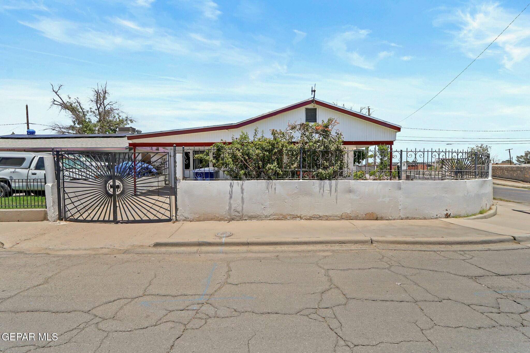 El Paso, TX 79915,7327 MIMOSA AVE