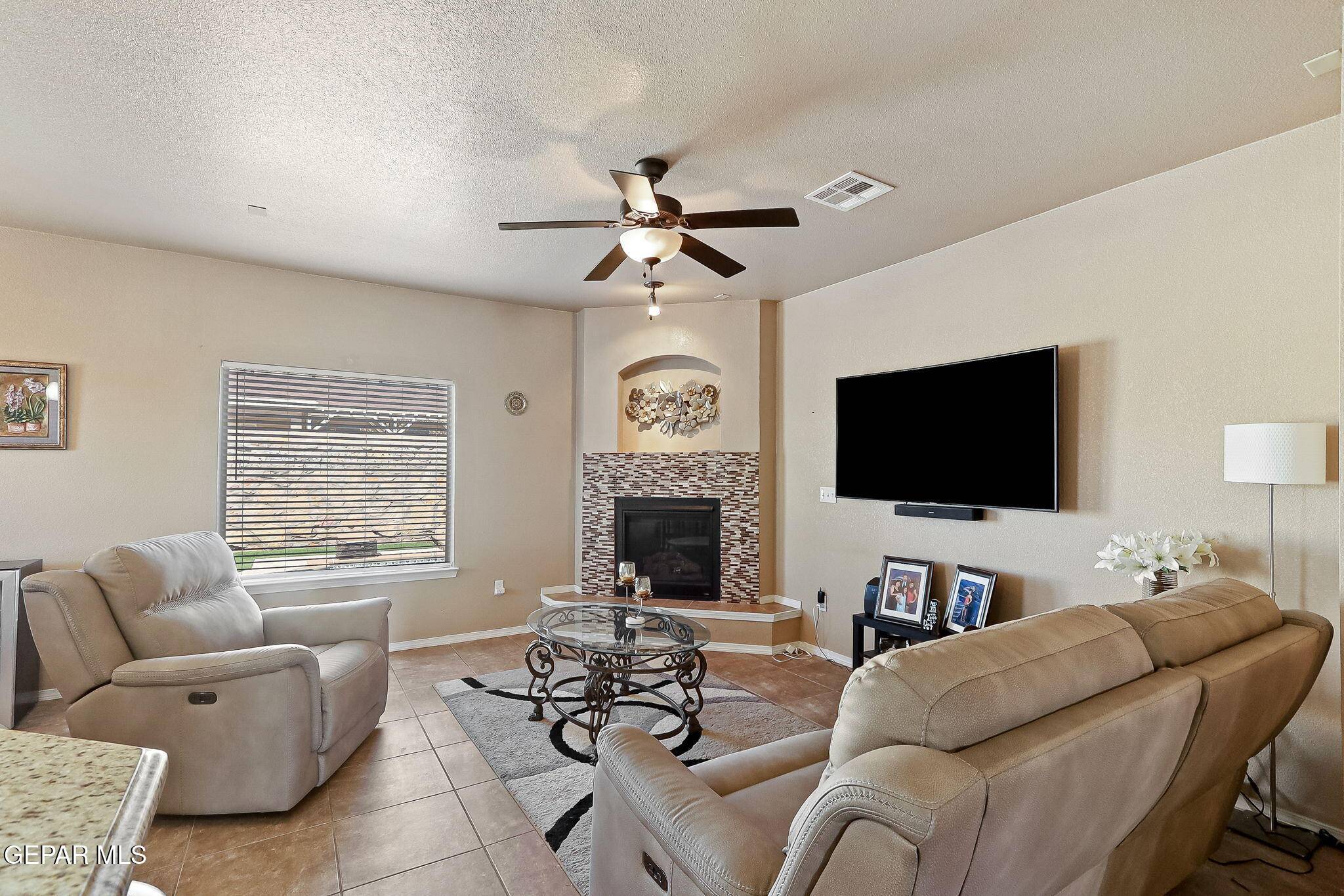 Anthony, TX 79821,628 BELL GORDON ST