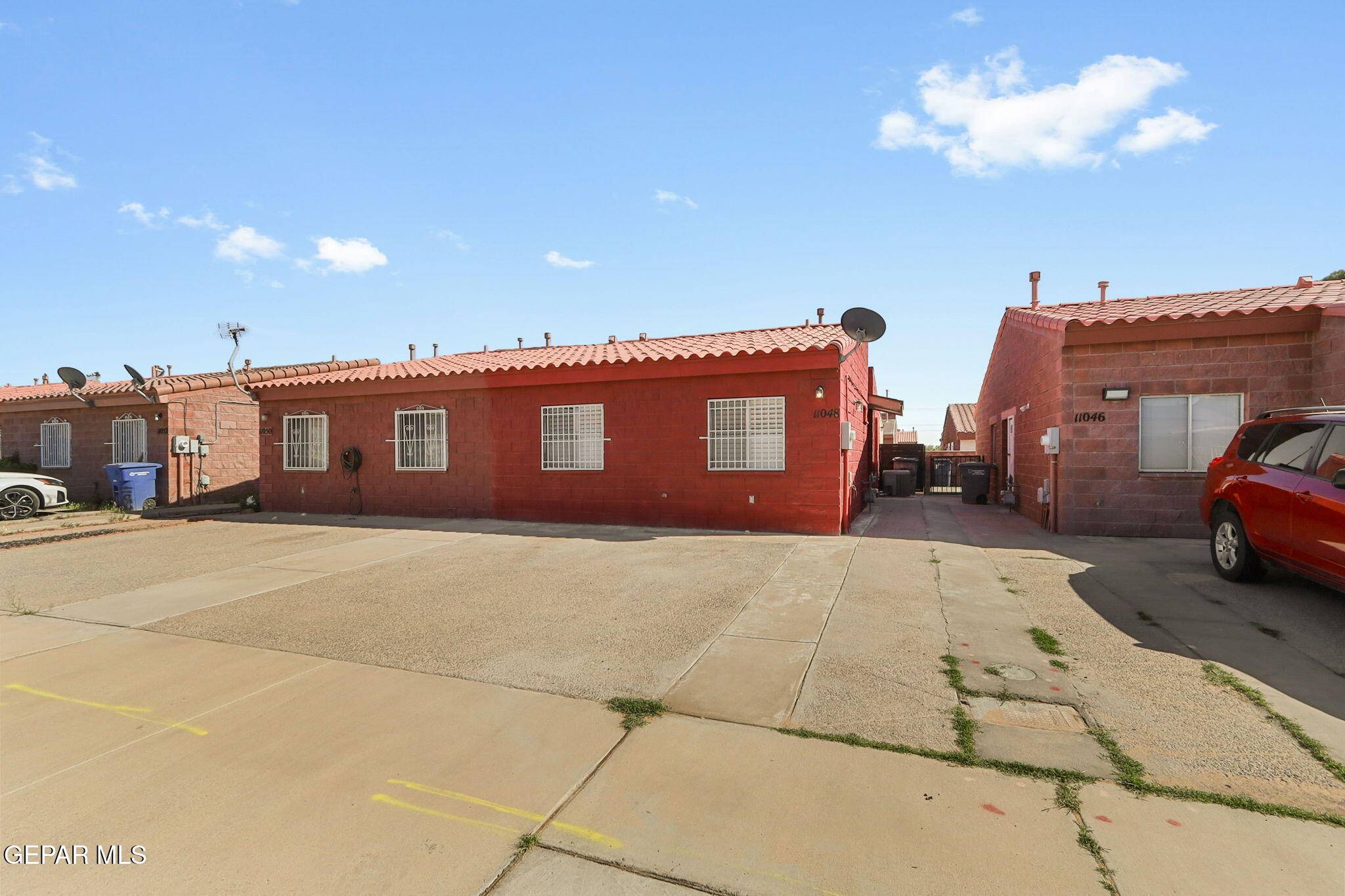 El Paso, TX 79936,11048 SPLENDOR CT