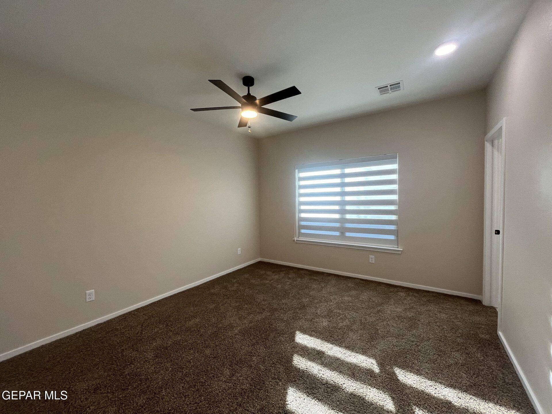 El Paso, TX 79938,3820 Surmise ST