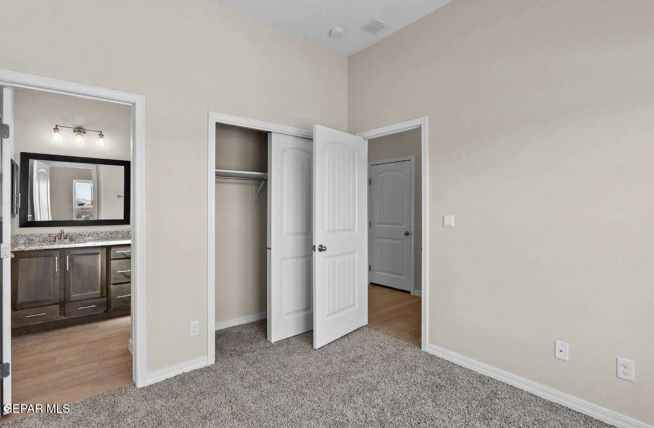 El Paso, TX 79938,15320 Conviction ST