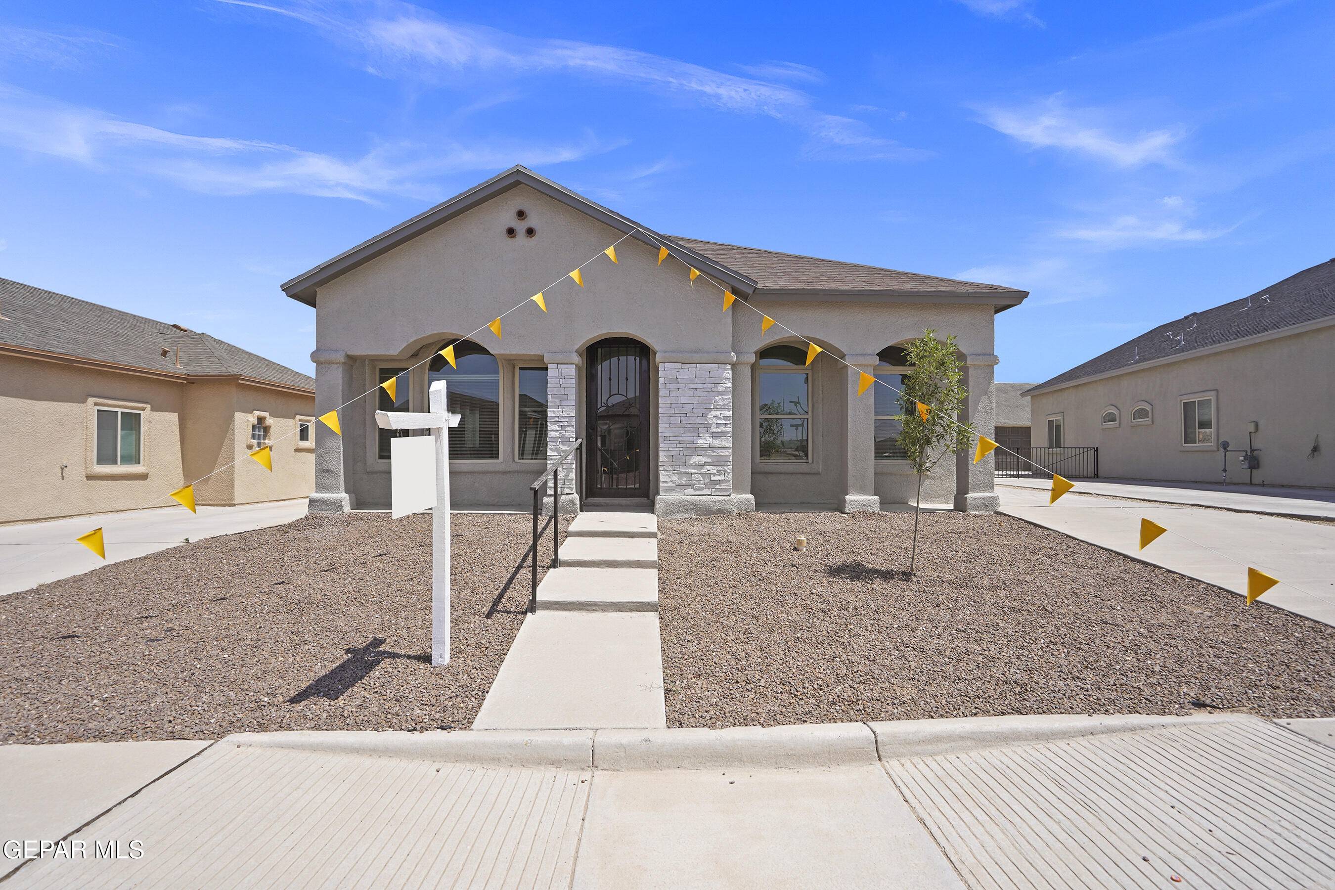 Horizon City, TX 79928,14373 Nick Drahos LN