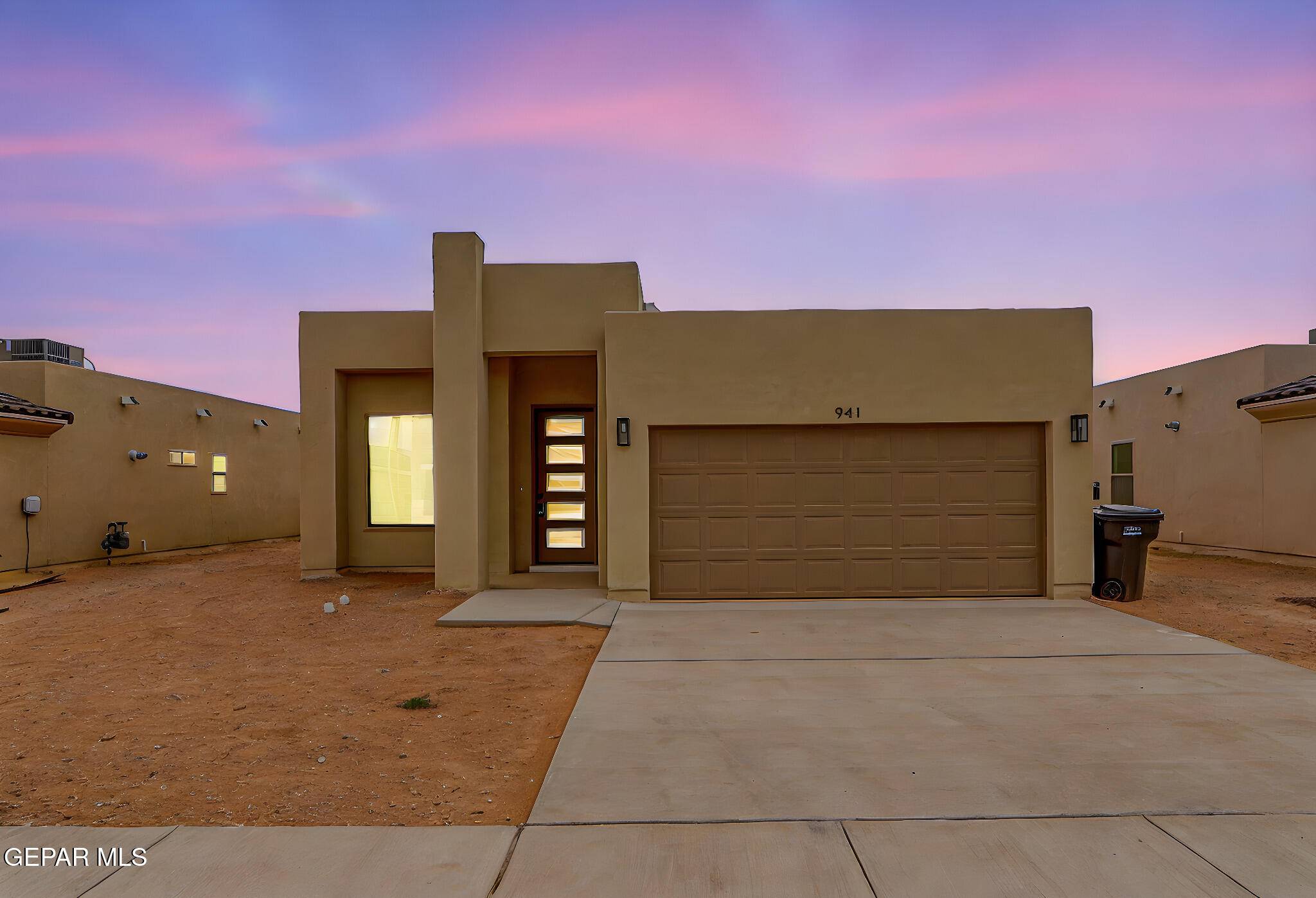 El Paso, TX 79928,941 Sandhurst PL