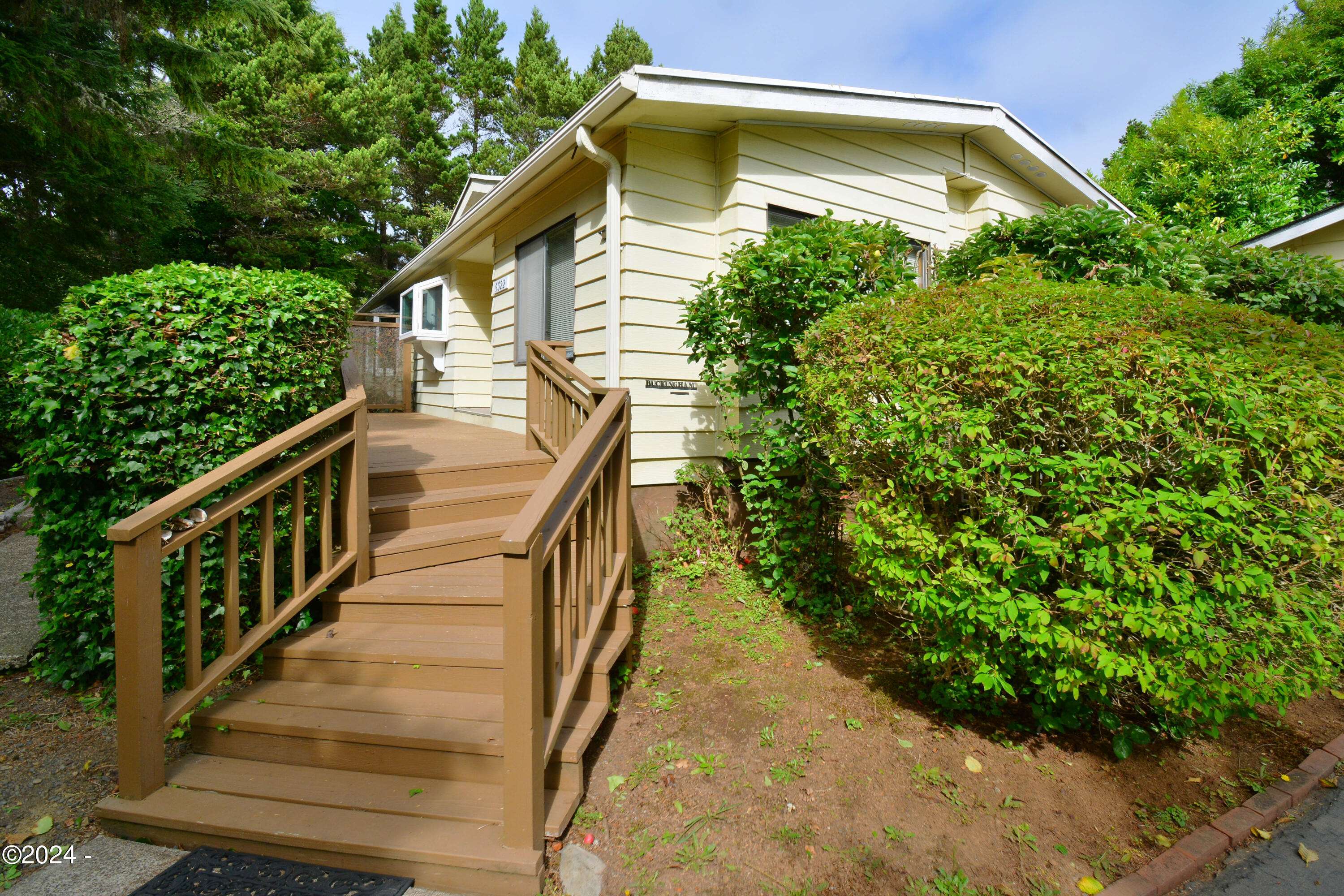 Gleneden Beach, OR 97388,6322 Rhododendron AVE