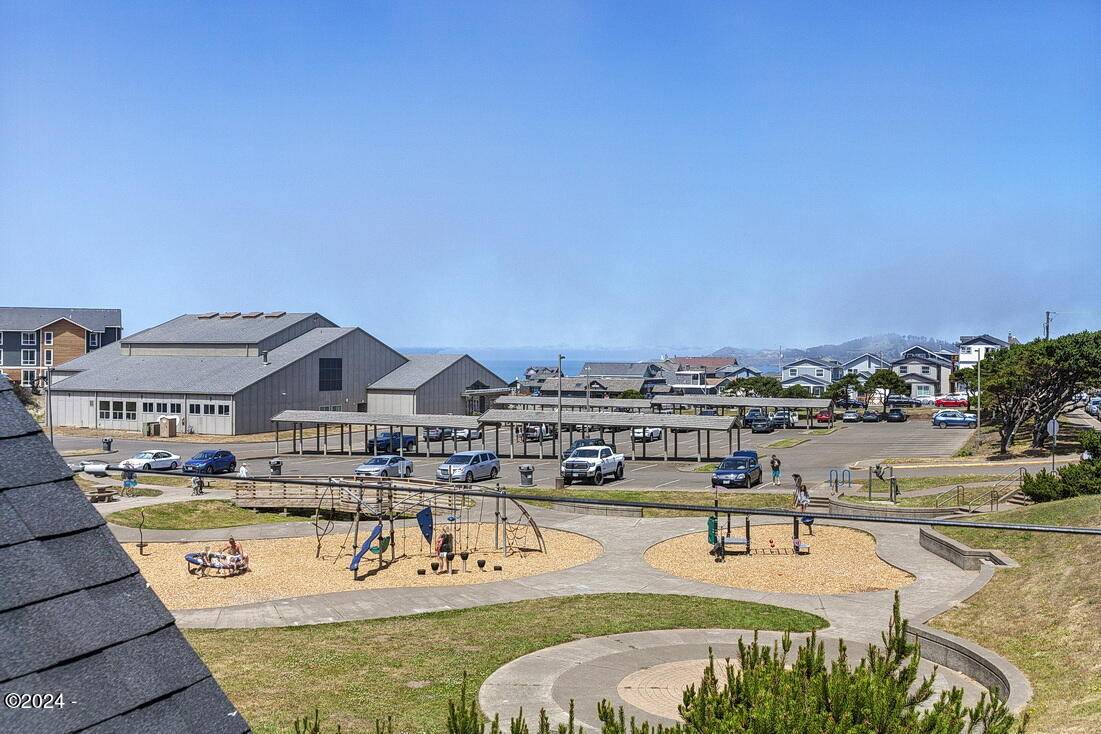 Newport, OR 97365,144 SW Coast ST