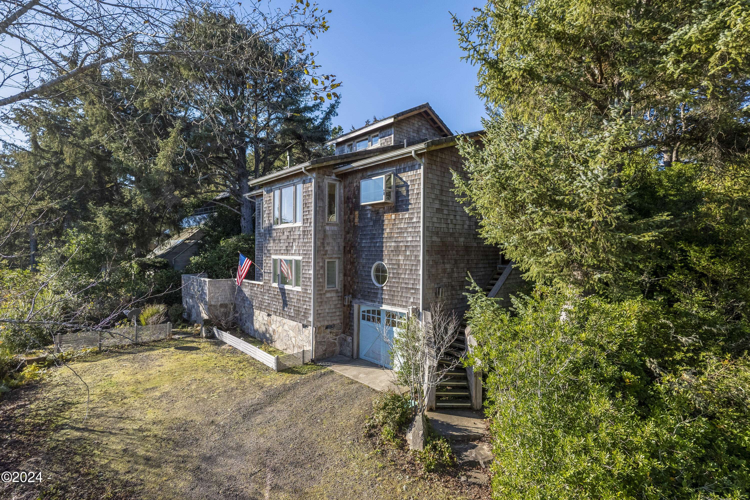 Gleneden Beach, OR 97388,26 N Bay Ridge