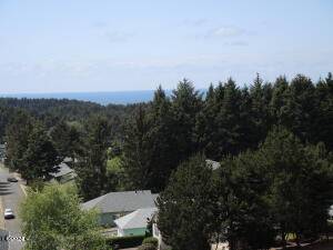Lincoln City, OR 97367,1851 SE Oar DR