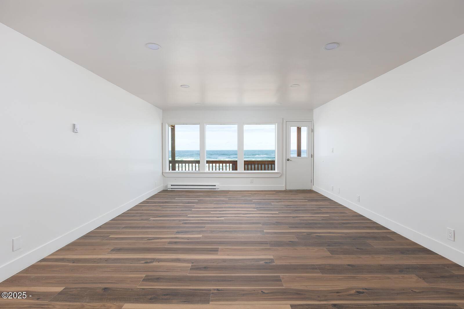Lincoln City, OR 97367,3929 NW Jetty AVE #2