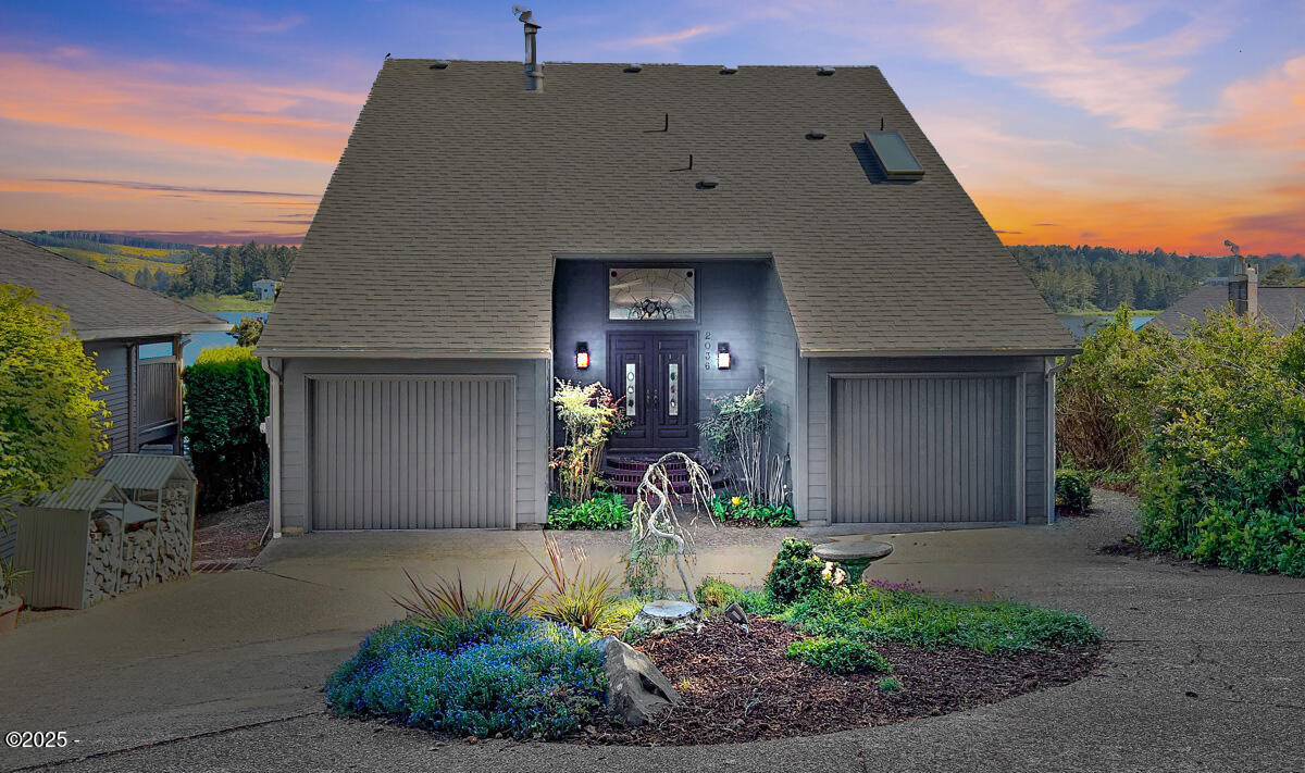 Lincoln City, OR 97367,2036 NE Lagoon LN