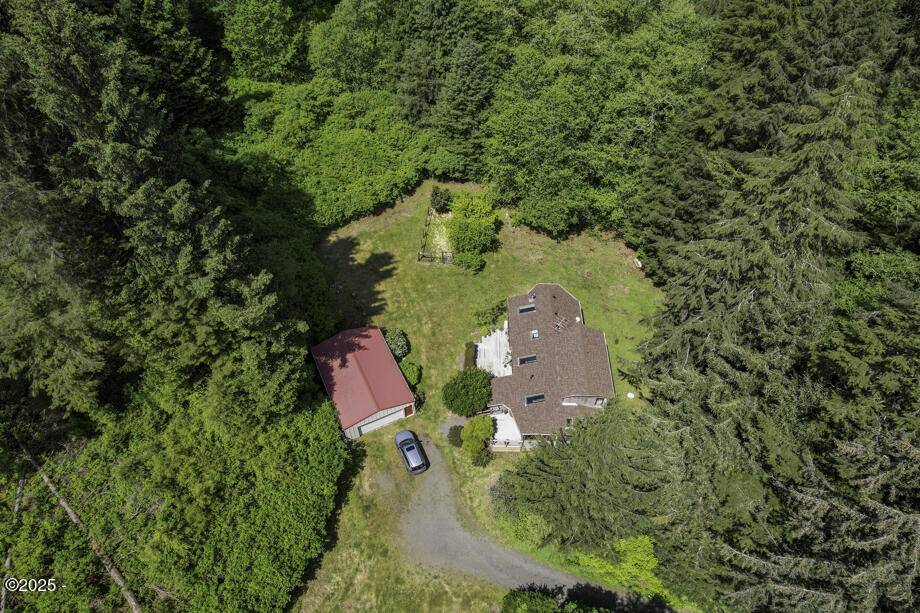 Neskowin, OR 97149,7999 Slab Creek RD