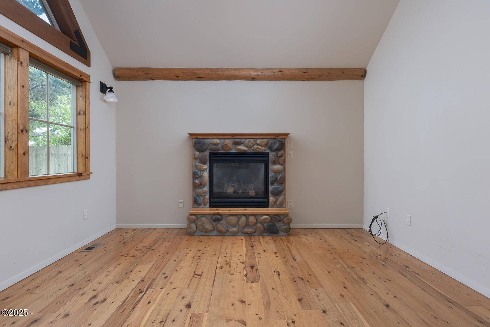 Waldport, OR 97394,2104 NW Mokmak Lake Dr