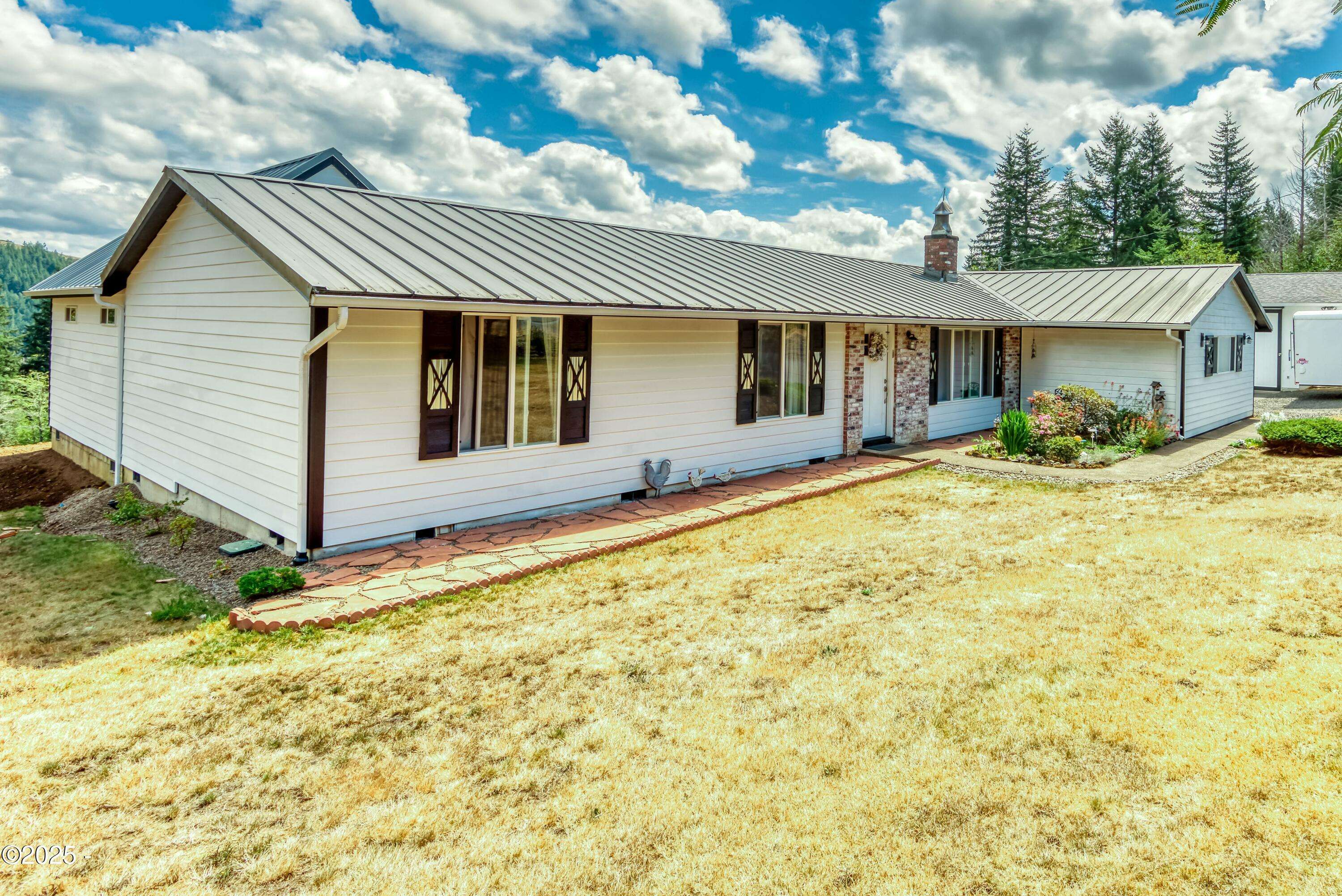 Toledo, OR 97391,421 Elk City RD