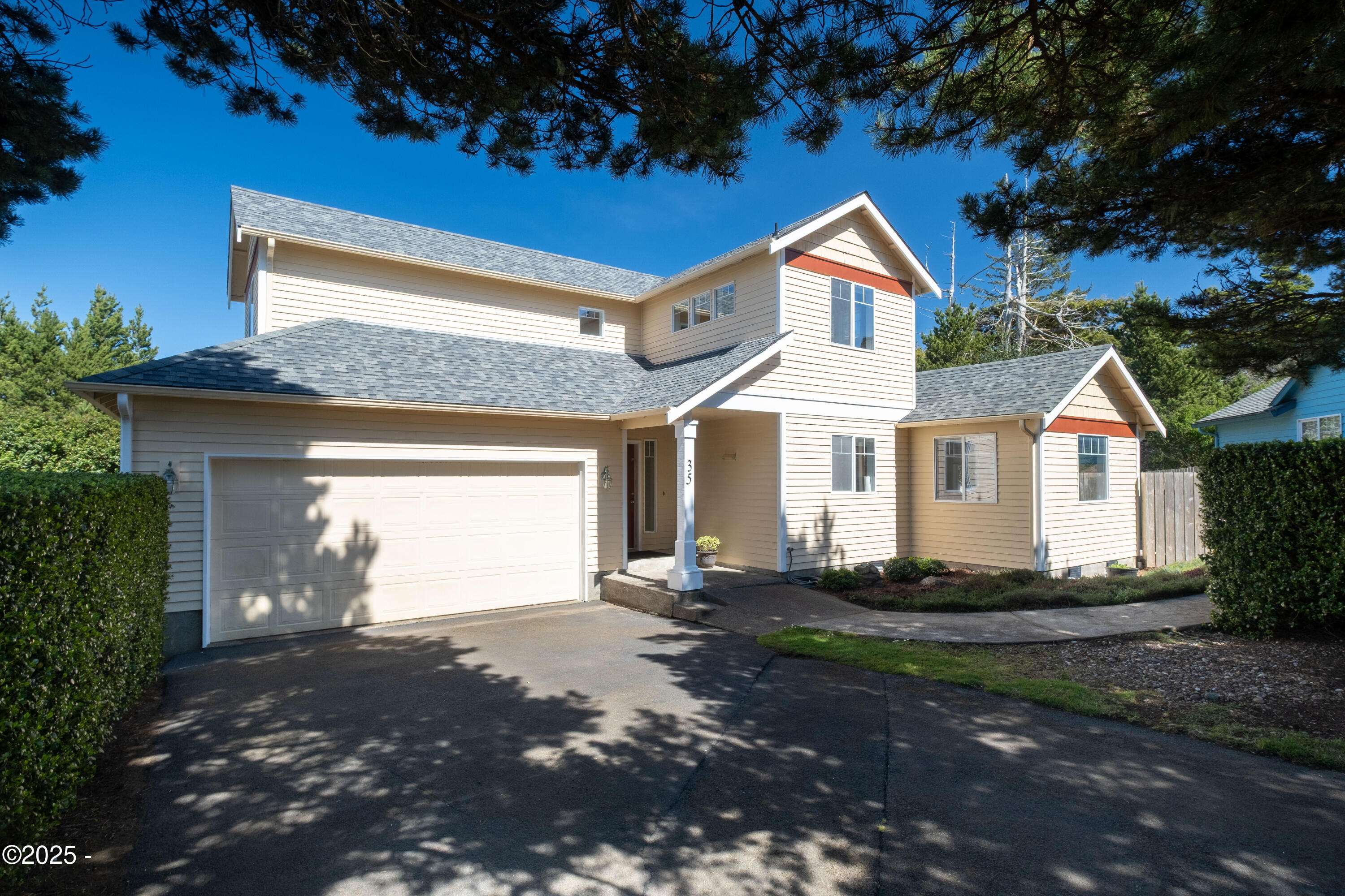 Depoe Bay, OR 97341,35 Evergreen CT