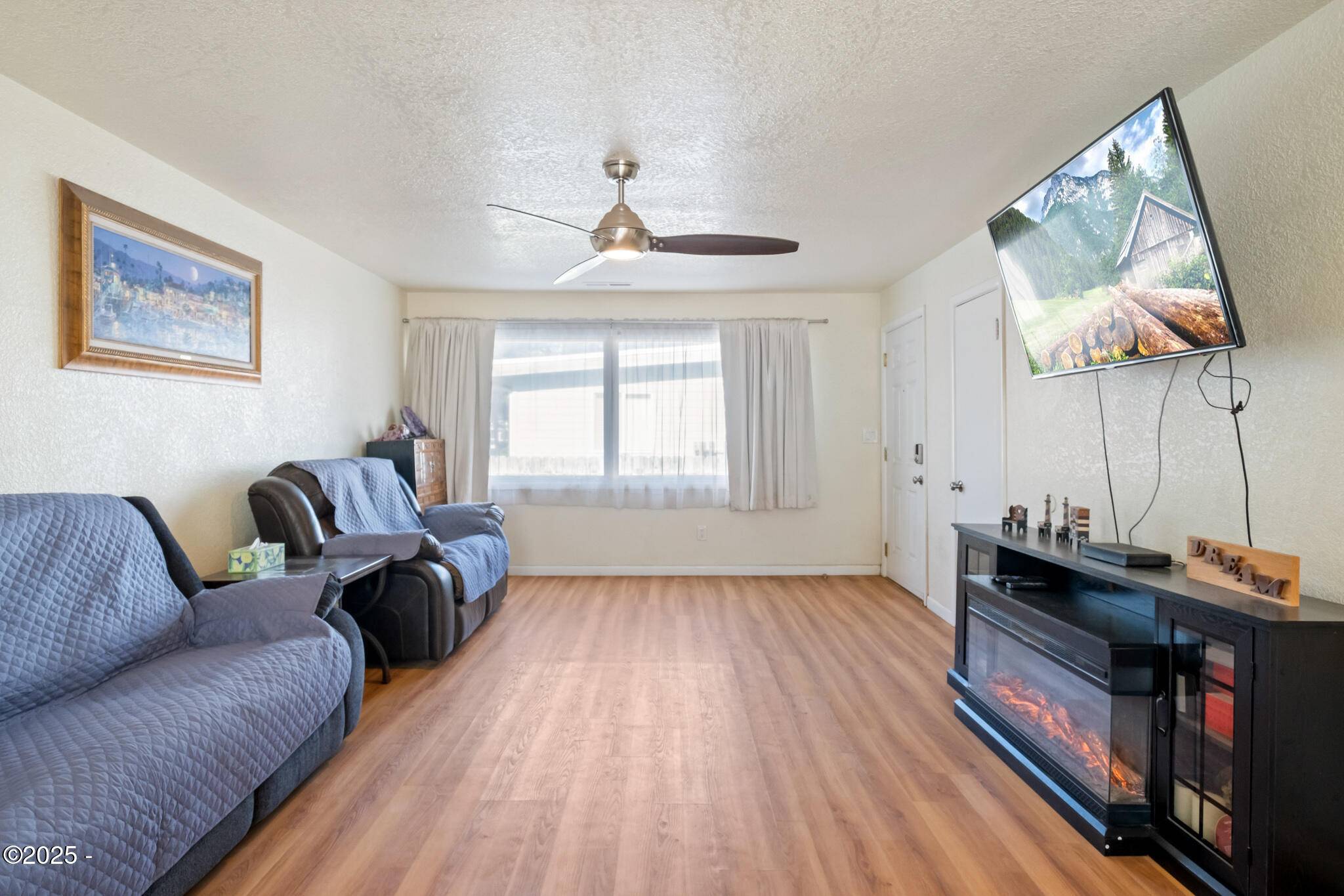 Newport, OR 97365,1136 SW 8th ST