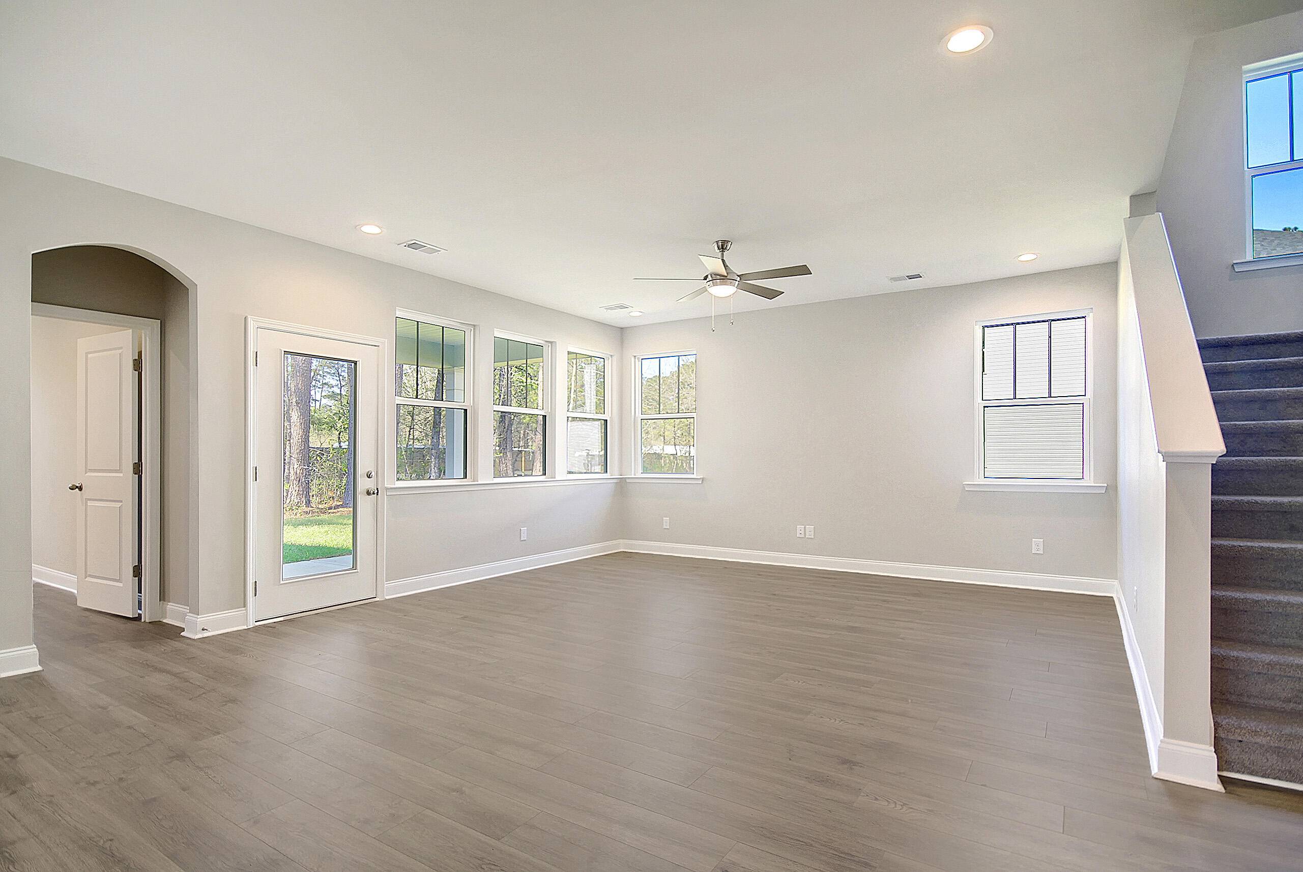 Summerville, SC 29483,228 Mallard Road