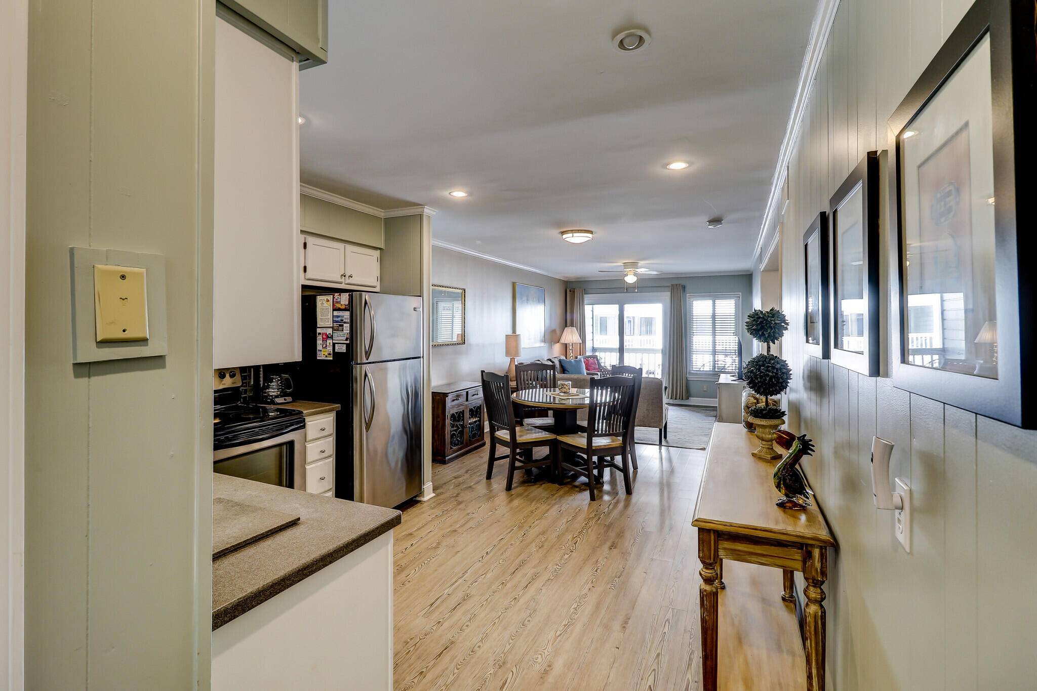 Isle Of Palms, SC 29451,1400 Ocean Boulevard #111-C