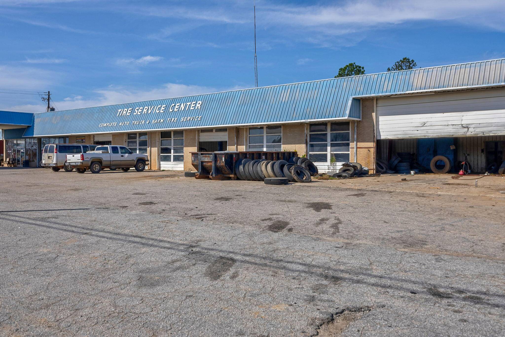 Wrens, GA 30833,608 S US HIGHWAY 1