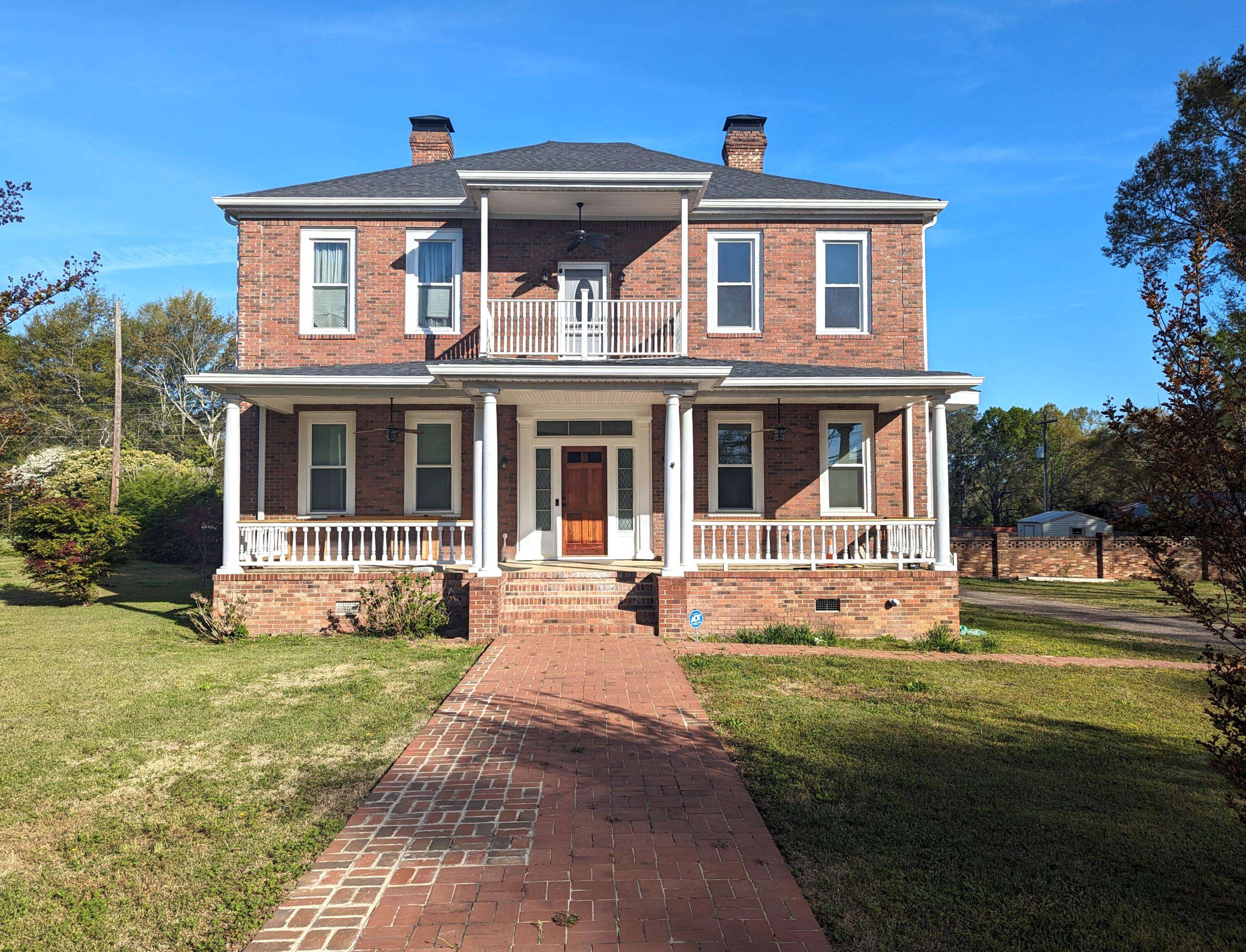 Johnston, SC 29832,124 CALHOUN ST