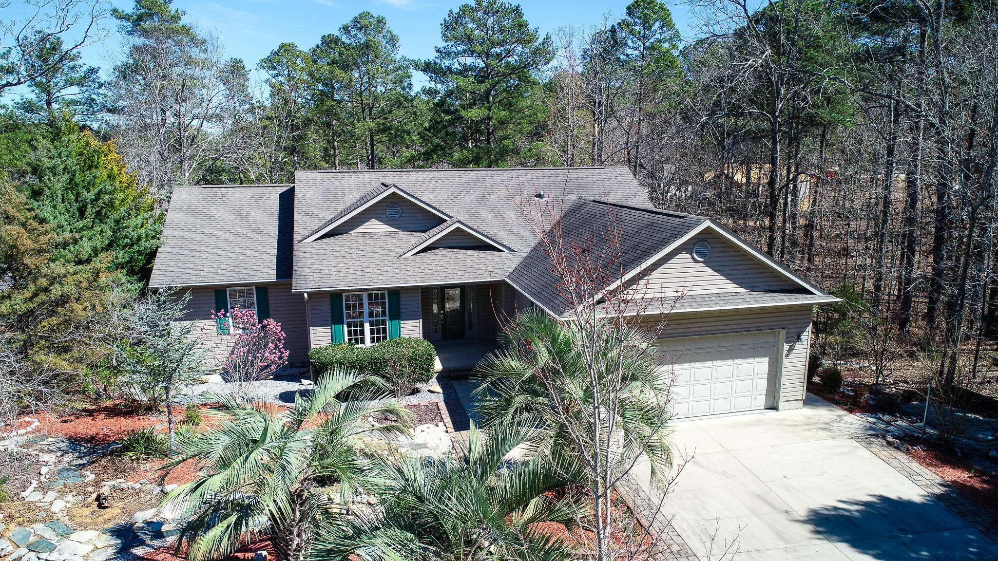 Mccormick, SC 29835,527 SCARLETT WAY