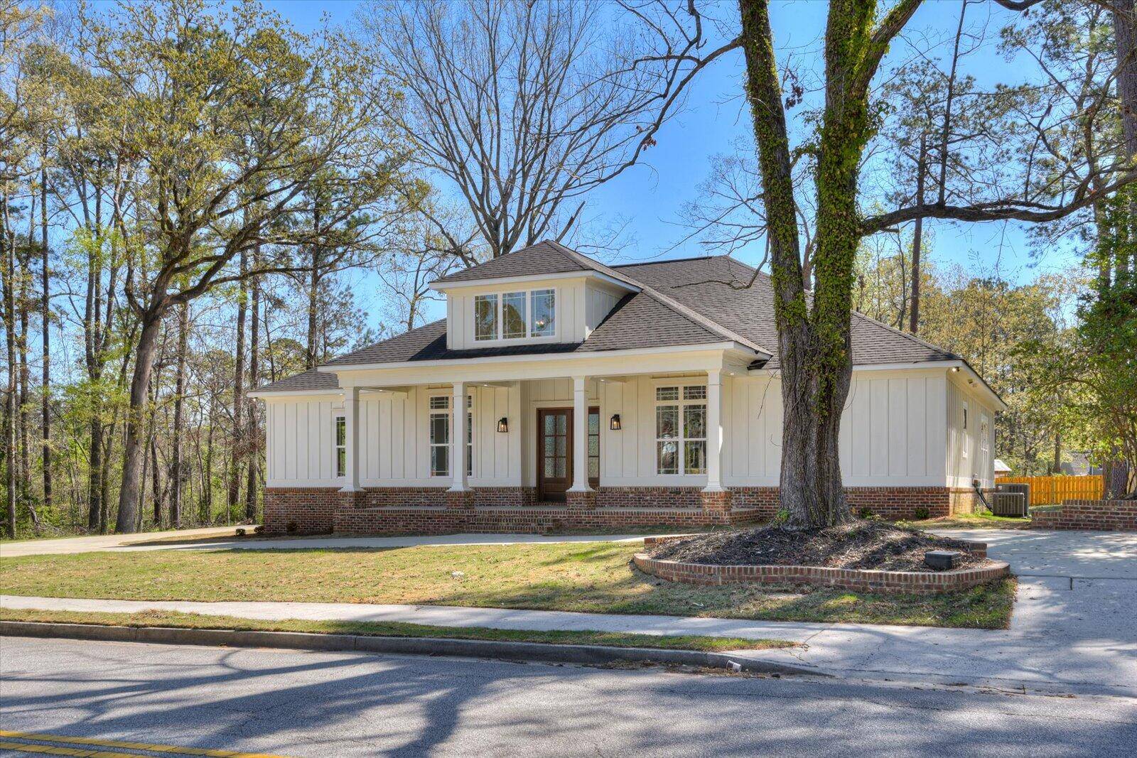 Augusta, GA 30907,208 WARREN RD