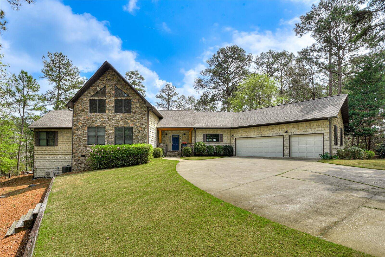 Mccormick, SC 29835,207 ROSEWOOD LANE