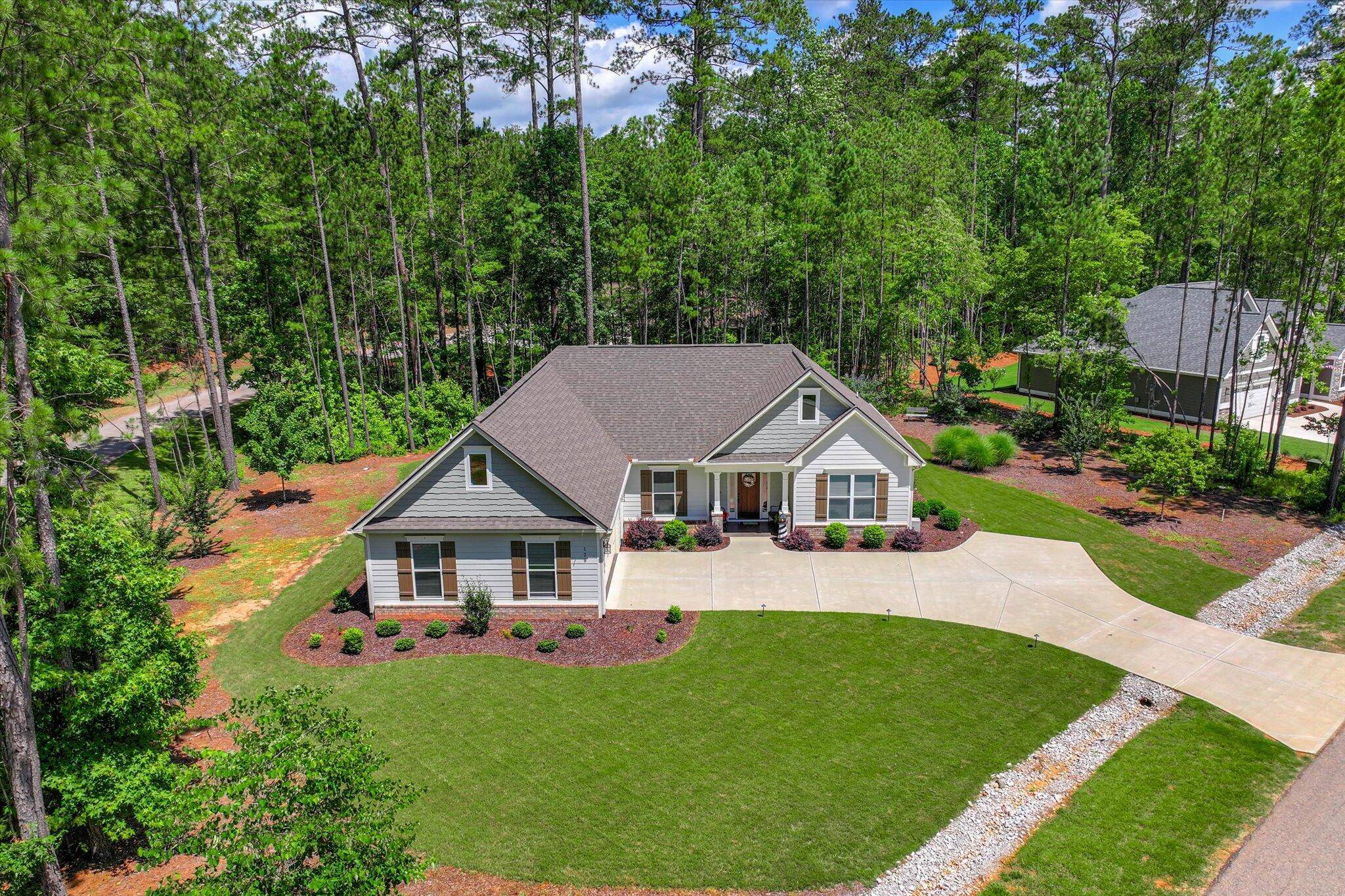 Mccormick, SC 29835,128 Crescent DR