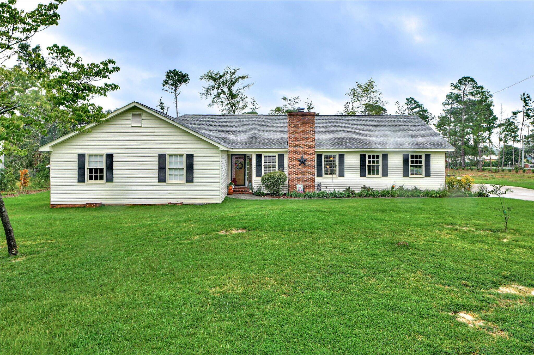 Evans, GA 30809,581 Fox Hunt LN