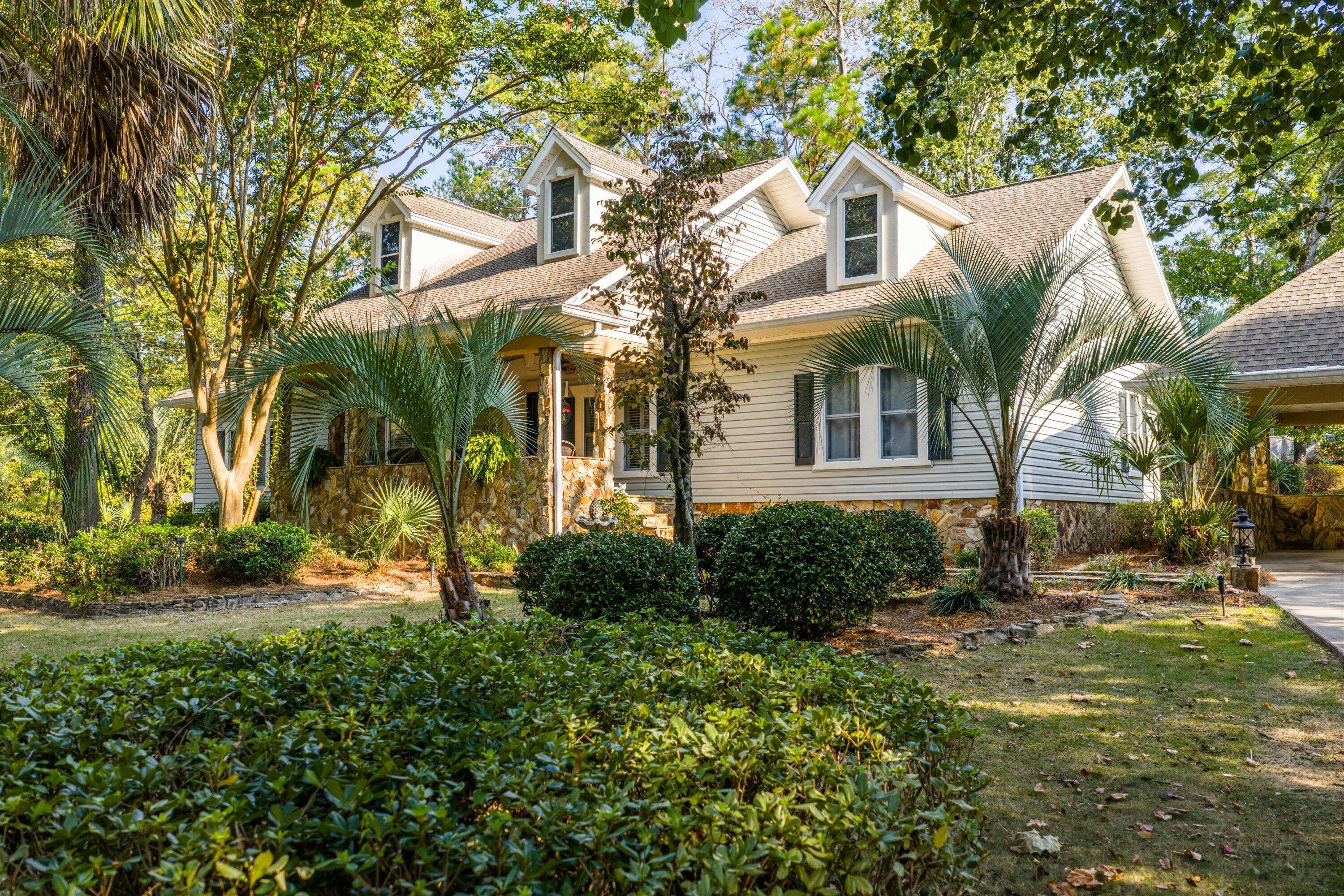 North Augusta, SC 29860,877 W Five Notch RD