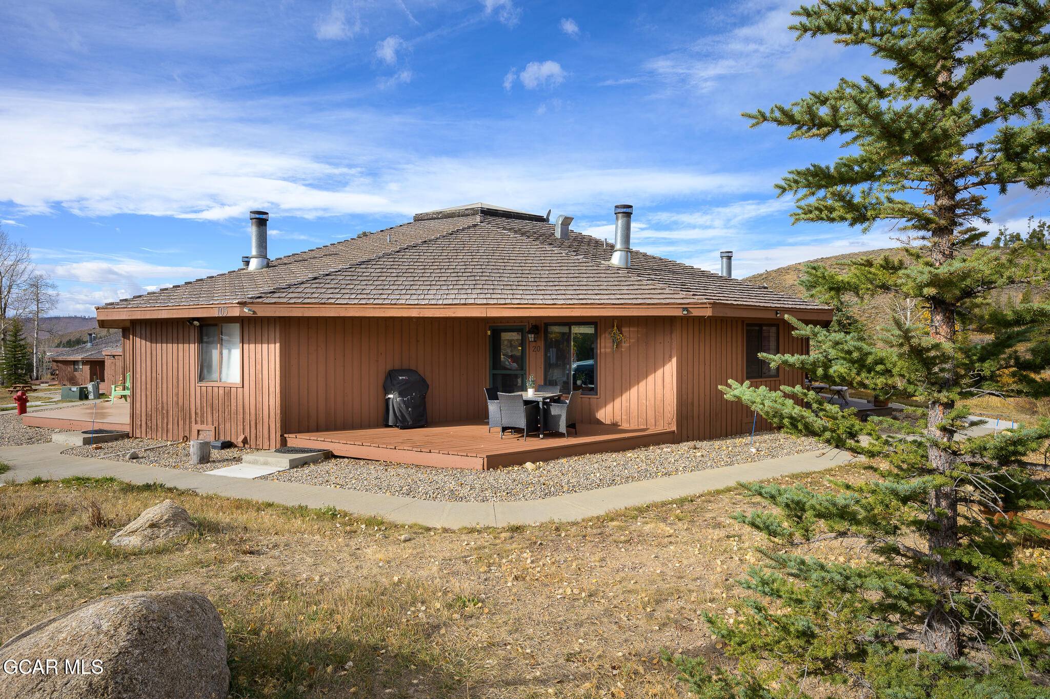 Grand Lake, CO 80447,105 GCR 4421 #20