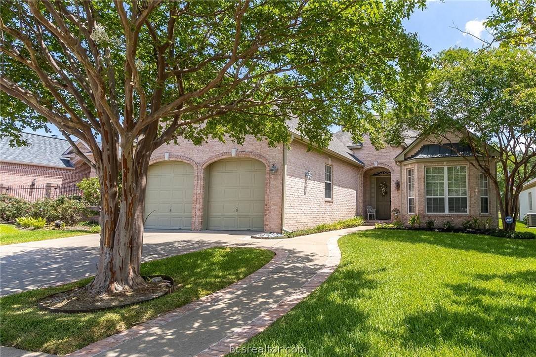 Bryan, TX 77802,3114 Broadmoor DR